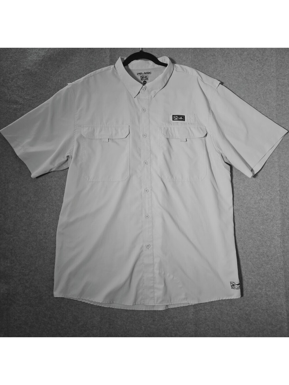 Pelagic Men's XXL Guide Fishing Shirt Light Grey Button Down Short Sleeve UVF 50